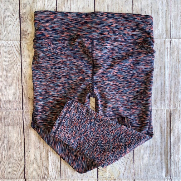 Gap Fit Medium Leggings Like New - Picture 3 of 8